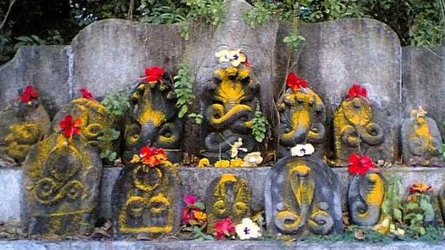 Naga Panchami 2025: నాగ పంచమి... జస్ట్ ఇలా చేయండి..