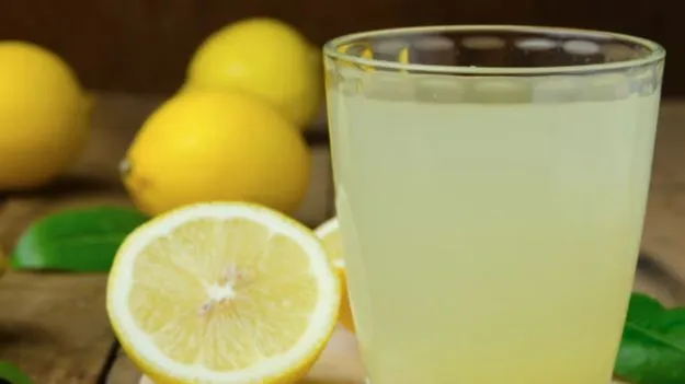 Health Tips: ఉదయం టీ,  పాలకు బదులుగా.. ఈ 4 పానీయాలు తాగితే సూపర్ బెనిఫిట్స్