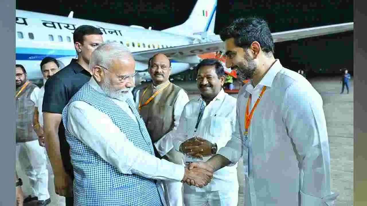 PM Modi: యోగా డే వేడుకల కోసం విశాఖకు ప్రధాని నరేంద్ర మోదీ