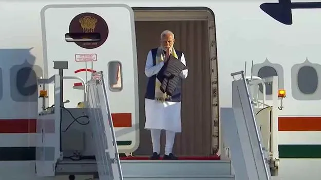 PM Modi: కెనడా చేరుకున్న ప్రధాని మోదీ