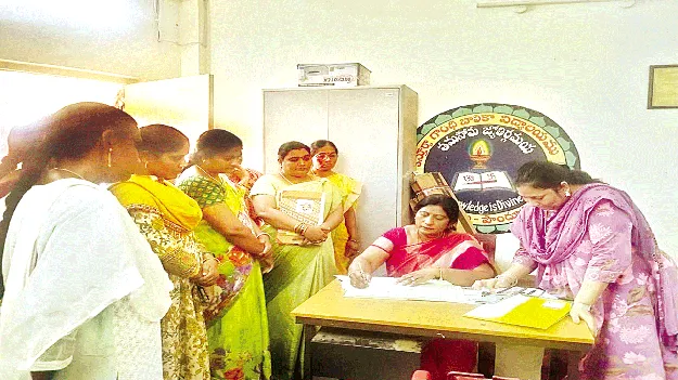  కేజీబీవీలో డిప్యూటీ కలెక్టర్‌ విచారణ