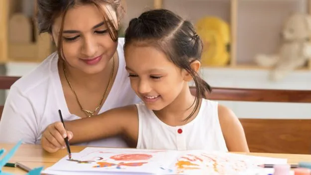Parenting Tips: పిల్లల మెదడు చురుకుగా ఉండాలంటే.. ఇలా చేయండి..