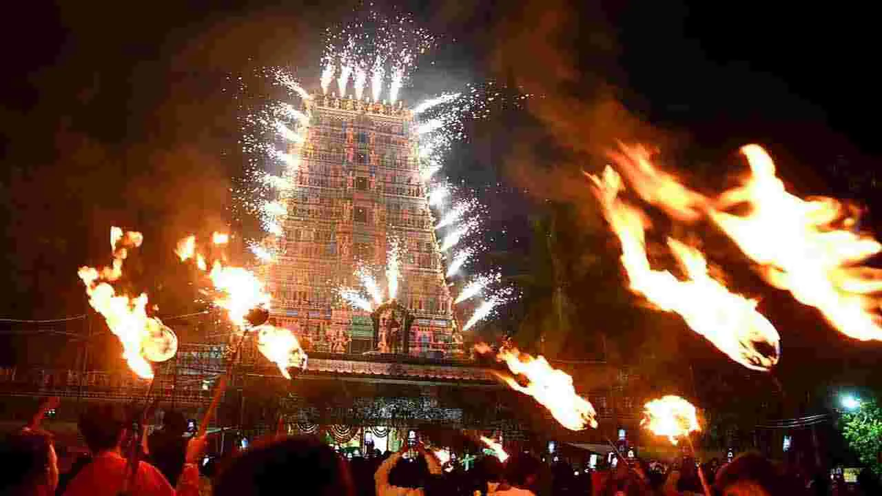 Peddamma Talli Pallaki Seva: జూబ్లీహిల్స్ పెద్దమ్మ తల్లికి పల్లకి సేవ