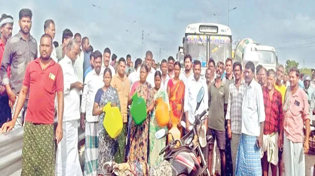 ‘తాగునీటి సమస్య తీర్చాలి’