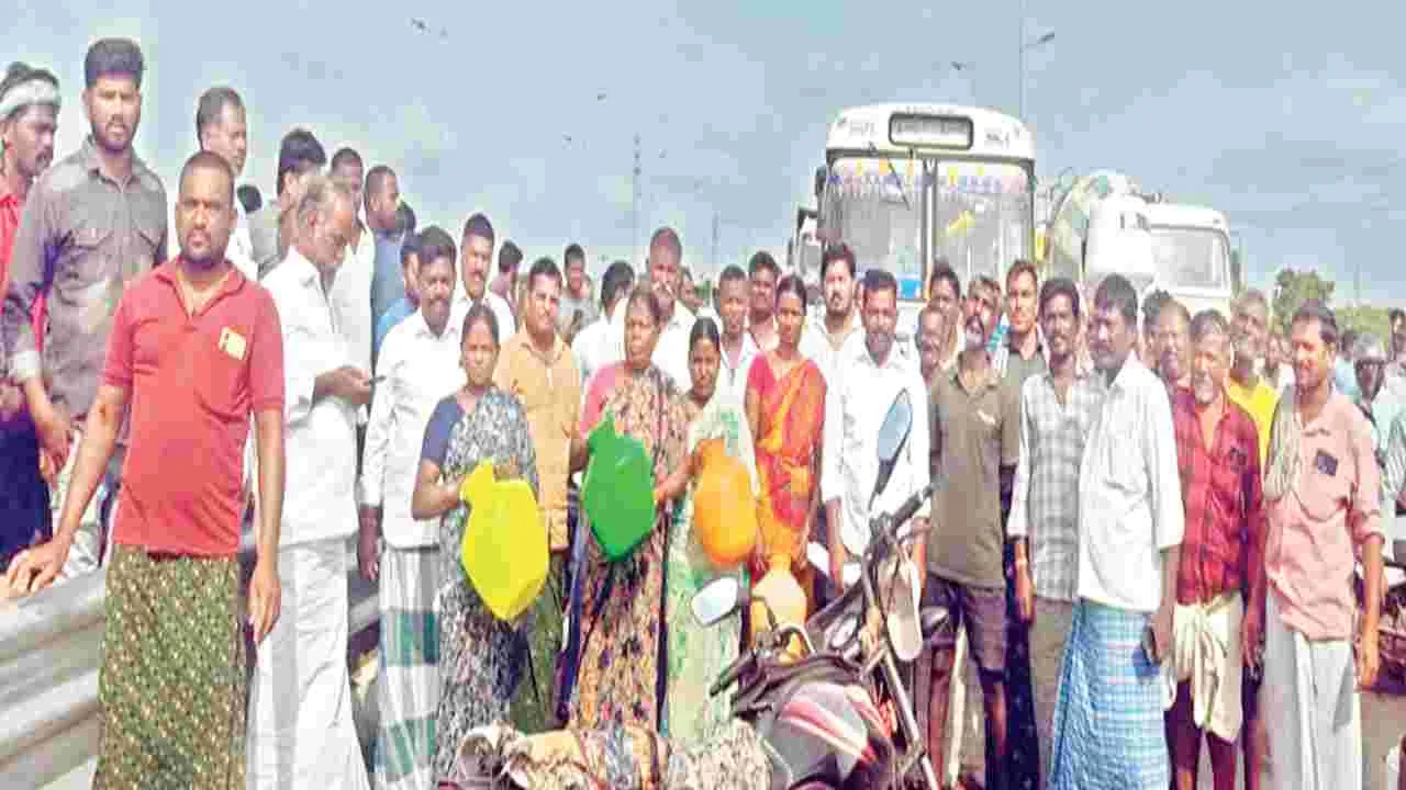 ‘తాగునీటి సమస్య తీర్చాలి’