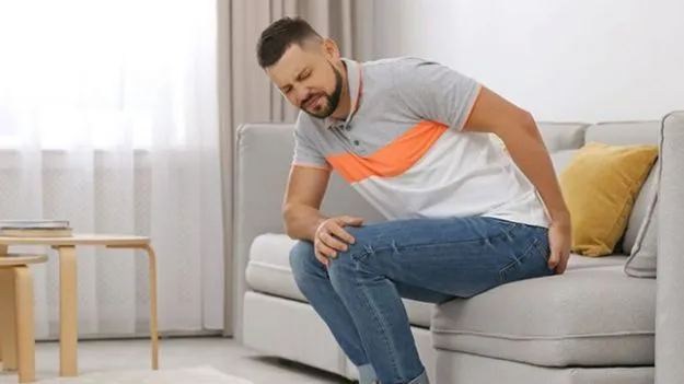 Diet for Piles: మీకు పైల్స్ ఉంటే.. పొరపాటున కూడా వీటిని తినకండి.. 