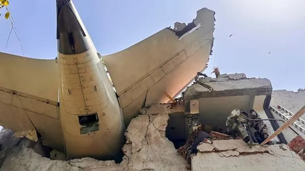 అహ్మదాబాద్‌ విమాన ప్రమాదంలో కుట్ర కోణం