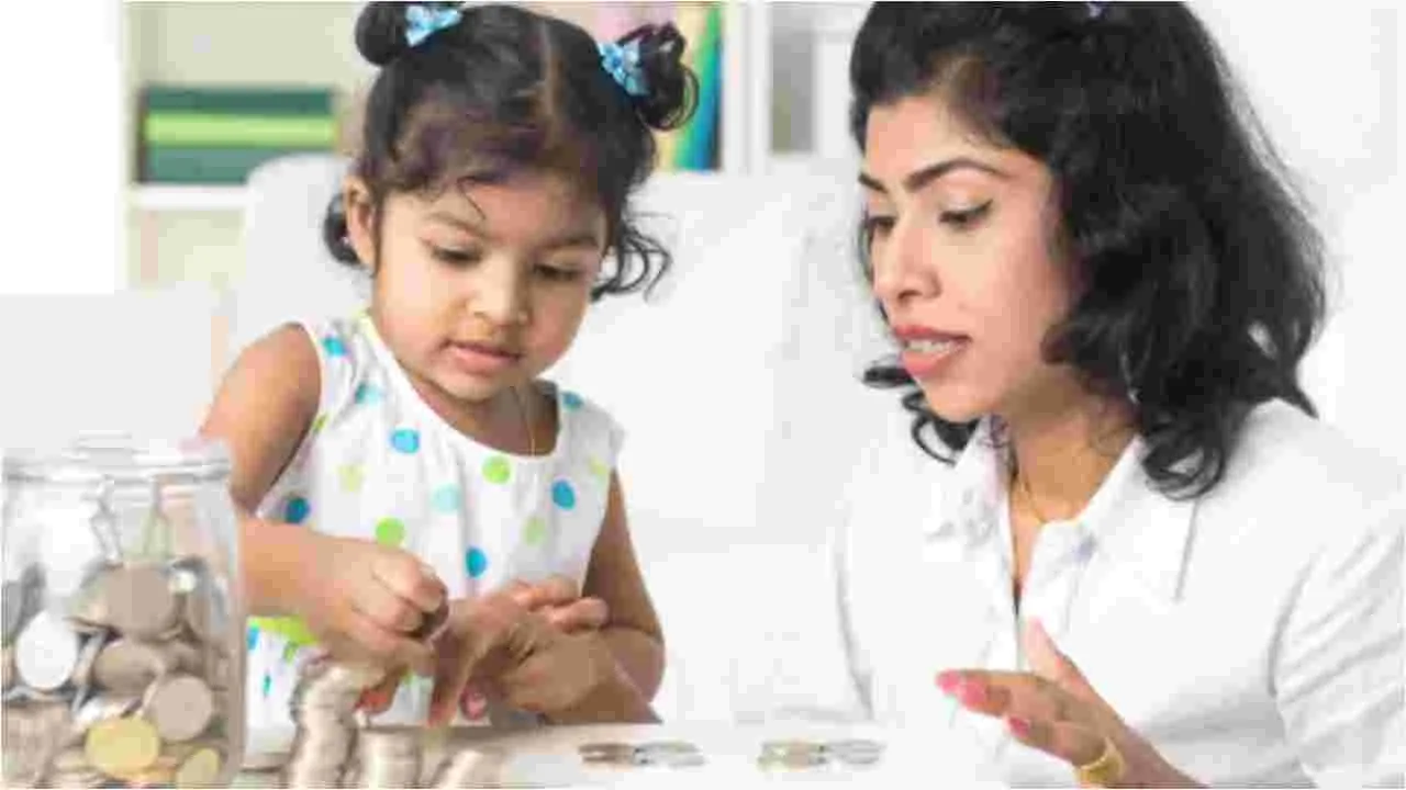 Pocket Money For Children: పిల్లలకి ఏ వయసు నుంచి పాకెట్ మనీ ఇవ్వచ్చో తెలుసా?