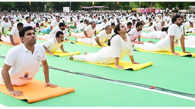 యోగా నిత్యకృత్యం కావాలి