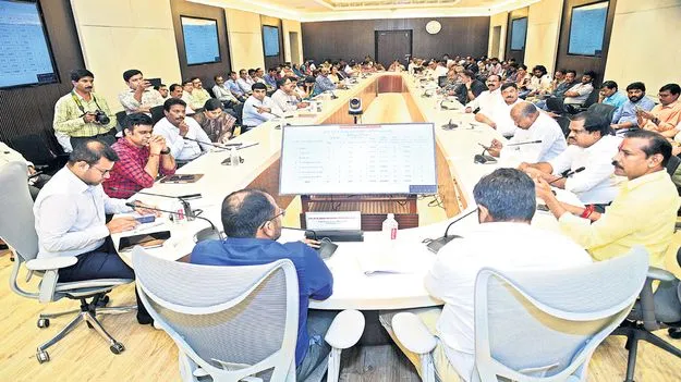 పేదరికాన్ని రూపుమాపేందుకు పీ-4