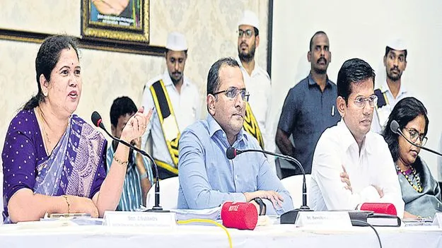 నత్తనడకన రహదారి విస్తరణ పనులు