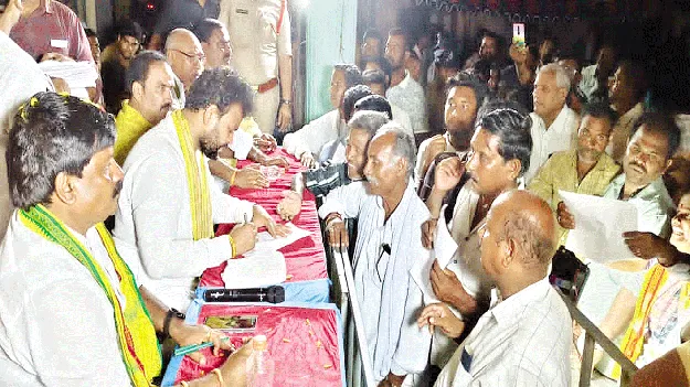 హిరమండలం అభివృద్ధికి కృషి