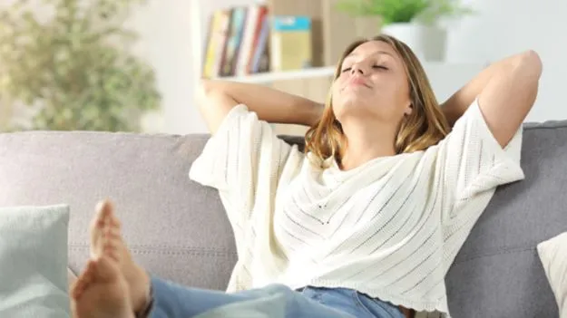 Calories Burned at Rest:  నిద్రపోతున్నప్పుడు కూడా శరీరం కేలరీలు బర్న్ చేస్తుందా?