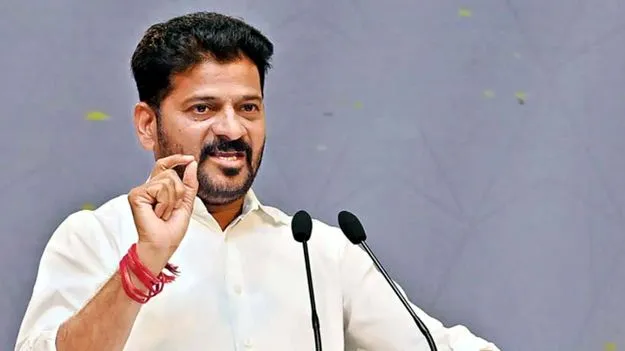 CM Revanth Reddy: హీరోలు సినిమా లైఫ్ని కాదు.. రియల్ లైఫ్ని ఆదర్శంగా తీసుకోవాలి: సీఎం రేవంత్రెడ్డి