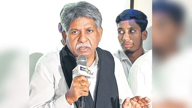 Telangana Divyang Pension: దివ్యాంగులకు ఇచ్చిన హామీలు నేరవేర్చాలి