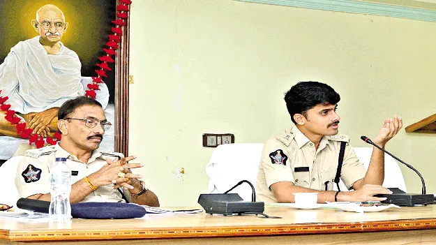 మిస్సింగ్‌ కేసులపై ప్రత్యేక దృష్టి సారించాలి