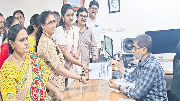 స్టాండింగ్‌ కమిటీకి 21 నామినేషన్లు 