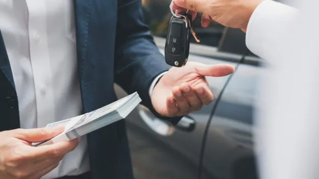 Selling Car-Tips: కారును విక్రయిస్తున్నారా.. మంచి ధర రావాలంటే ఇలా చేయండి