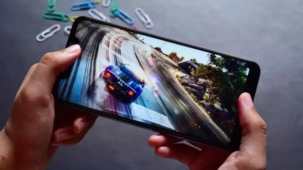 Smartphones under 20000: 20 వేల లోపు స్మార్ట్ ఫోన్ కొనాలనుకునే వారి ముందున్న బెస్టు ఆప్షన్స్ ఇవే
