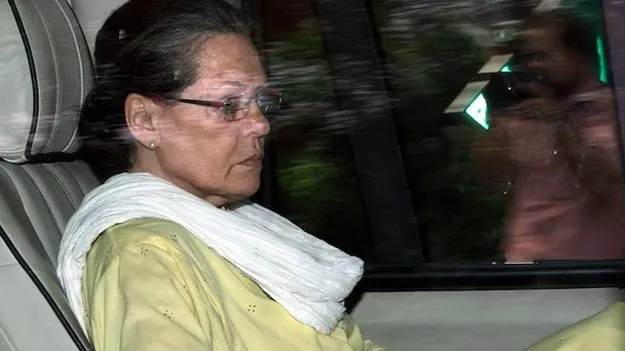 Sonia Gandhi Hospitalised: ఆరోగ్యం క్షీణించడంతో మళ్లీ ఆసుపత్రిలో చేరిన సోనియా గాంధీ