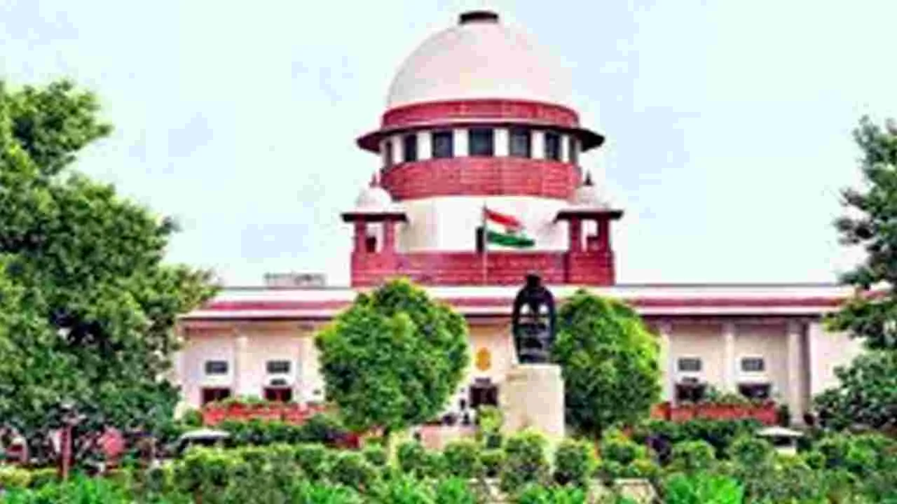 SC On Corruption: అవినీతిపరుడిని మళ్లీ విధుల్లో చేర్చుకోవడం న్యాయమేనా? సుప్రీంకోర్టు సూటి ప్రశ్న.. 