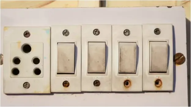 Home Tips:  స్విచ్ బోర్డులు కొత్తవిలా మెరవాలంటే.. ఈ చిట్కాలు మిస్ అవ్వొద్దు.!