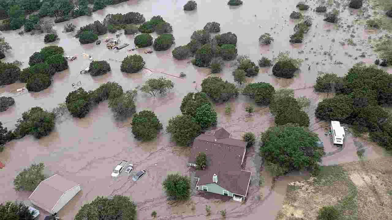 Natural Disaster: టెక్సాస్‌లో వరదలు..