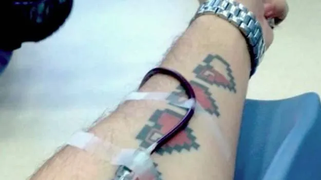 Blood Donation: టాటూ ఉన్న వాళ్లు రక్తదానం చేయడం మంచిదేనా..