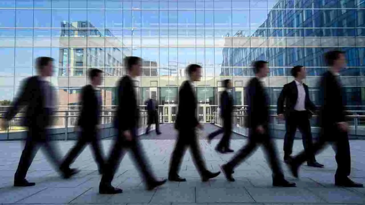 TCS Layoffs: టీసీఎస్‌లో జాబ్ శాశ్వతం అనుకున్నాం..ఇది అస్సలు ఊహించలేదు.. టెకీ ఆవేదన