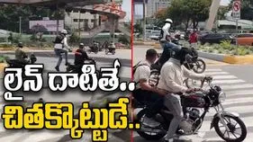 Traffic Police Funny Video: అసలు సిసలైన ట్రాఫిక్ పోలీస్.. లైన్ క్రాస్ చేయకుండా ఏం చేశాడో చూస్తే.. 