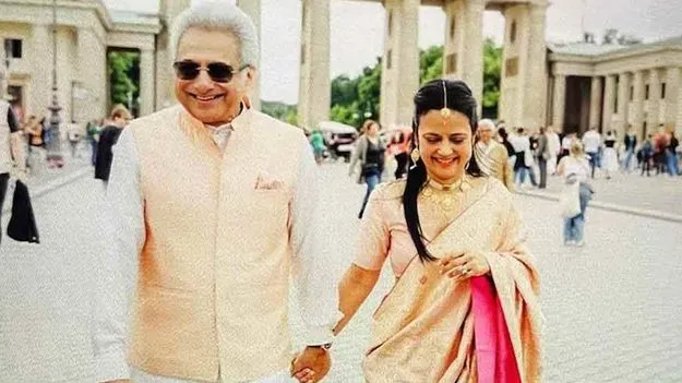 Mahua Moitra: వివాహంపై నోరు విప్పని ఎంపీ.. ఫొటో వైరల్