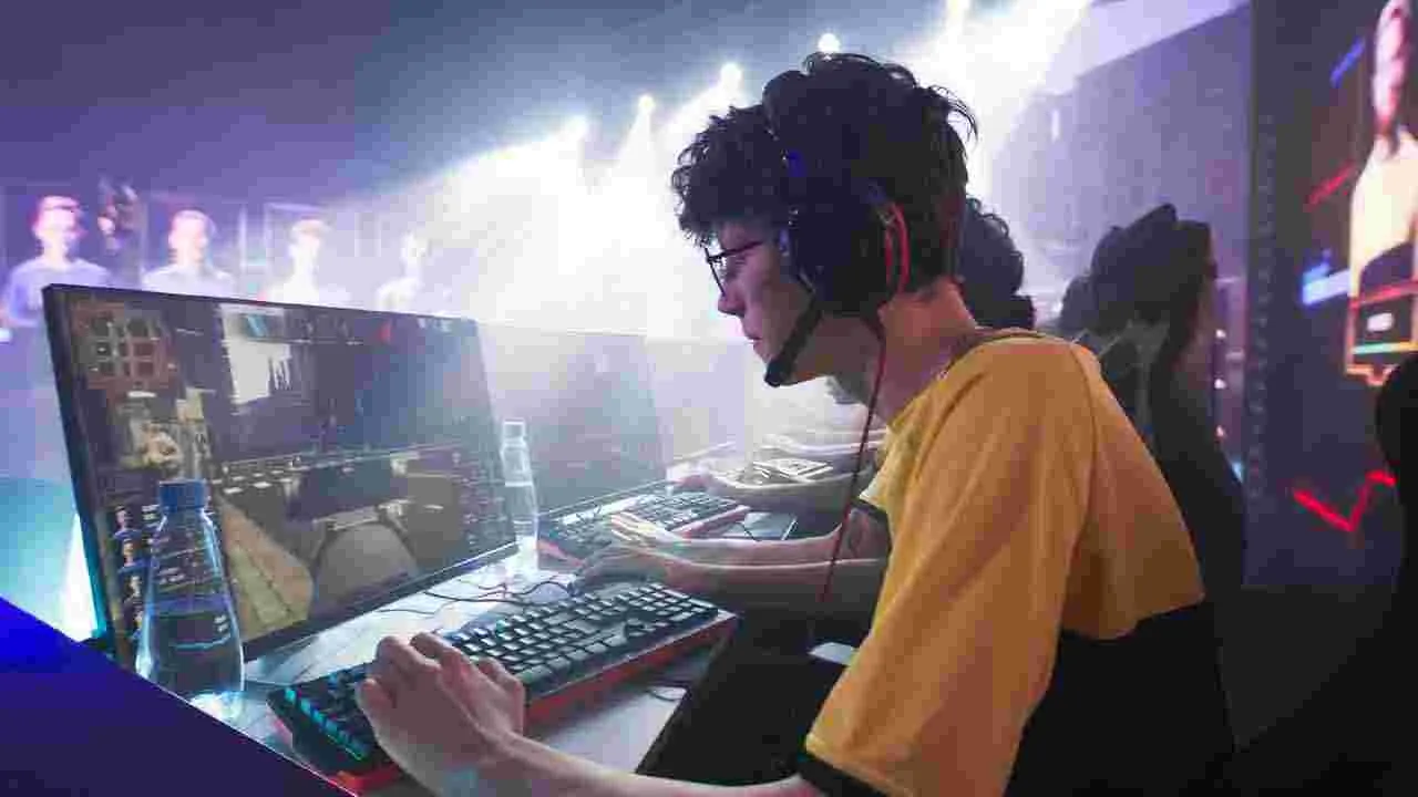 Extremism Video Games: వీడియో గేమ్స్ చాట్‌లో చీకటి మాటలు.. రిక్రూట్‌మెంట్ కోసం తీవ్రవాదుల ఎత్తుగడ..
