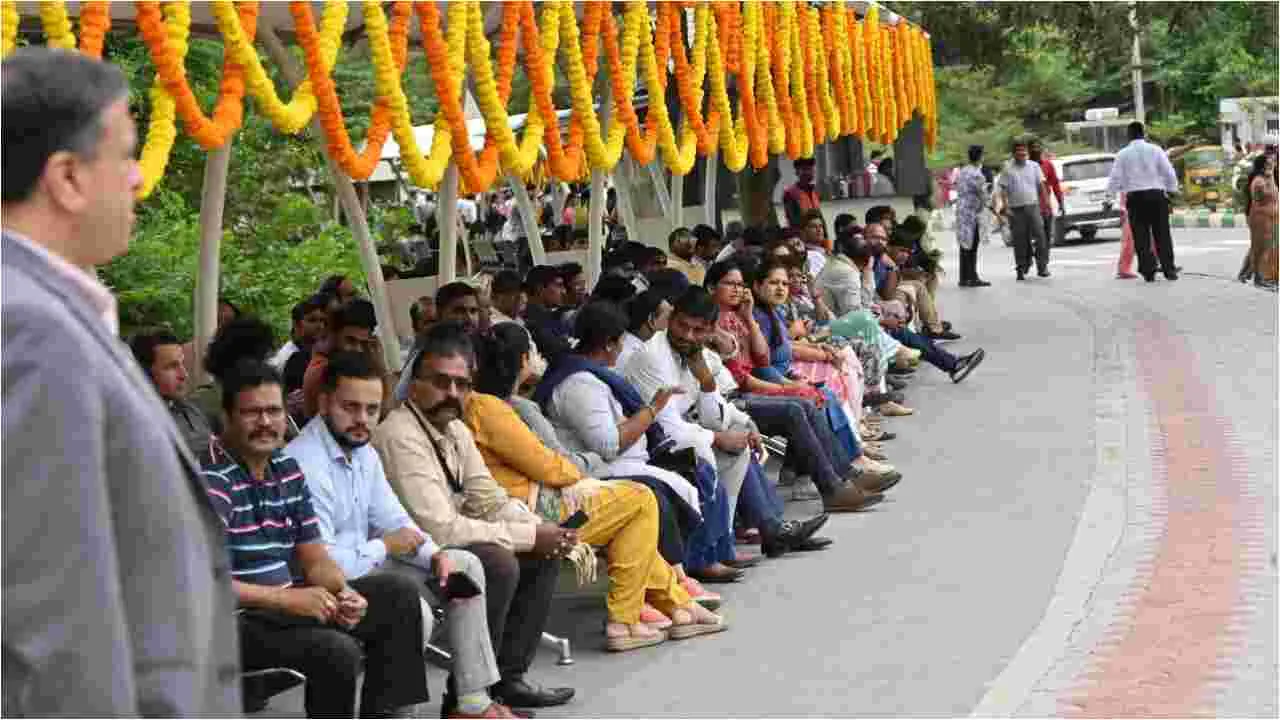 Hyderabad: హైదరాబాద్‌లో యూఎస్ కాన్సులేట్ కొత్త వెయిటింగ్ ఏరియా ప్రారంభం
