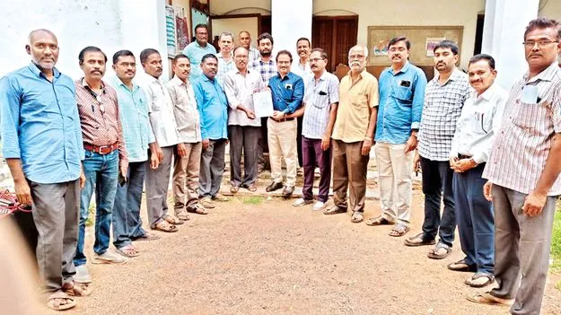 బోధనేతర పనుల నుంచి విముక్తి కల్పించాలి