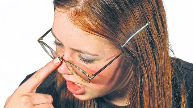 Skincare Tips: కళ్లద్దాల మచ్చలా..