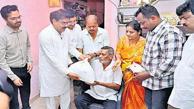 ఎక్కడైనా రేషన్‌!