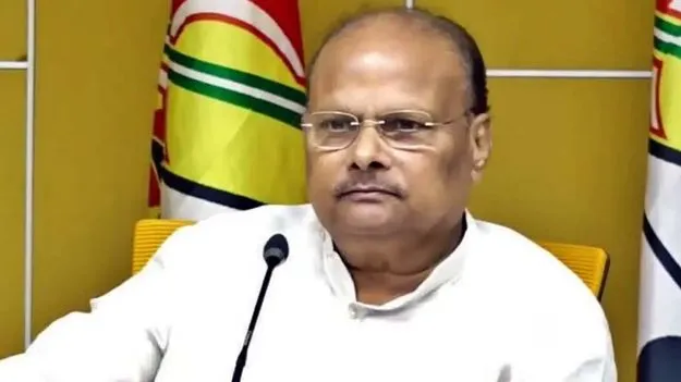 TDP Leader Yanamala: హంతకుడికన్నా ఆర్థికనేరగాడితోనే ప్రమాదం