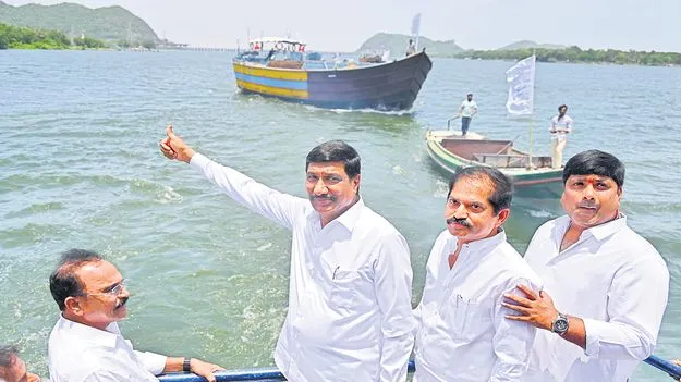 Minister Janardhan Reddy:జల రవాణాలో అధిక పెట్టుబడులే లక్ష్యం