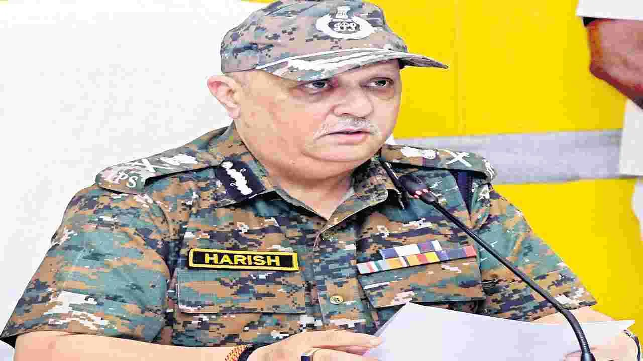  AP DGP Harish Kumar Gupta: లొంగిపోండి.. లేదంటే లొంగదీస్తాం