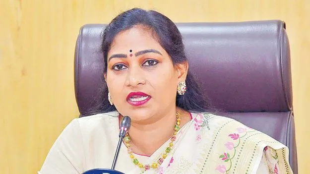 Minister Anitha: నోటికొచ్చినట్లు మాట్లాడితే ఊరుకునేది లేదు