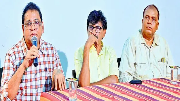  RM Umamaheswara Rao: ఎల్లలకు ఆవల ఉన్న తెలుగు వారి ఆర్తి విందాం