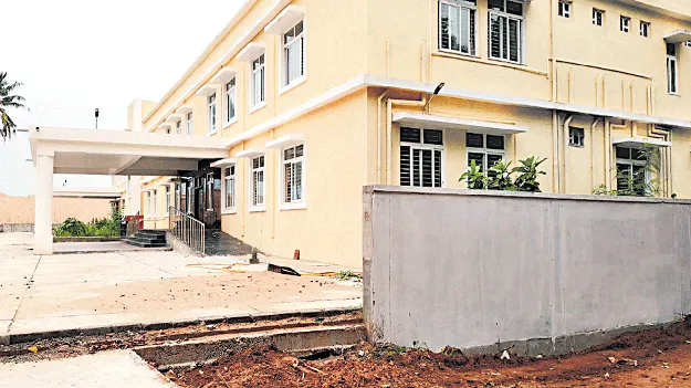 సేవలందే దారేది?