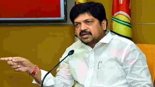 Minister Kollu Ravindra: పేర్ని పాపం పండింది