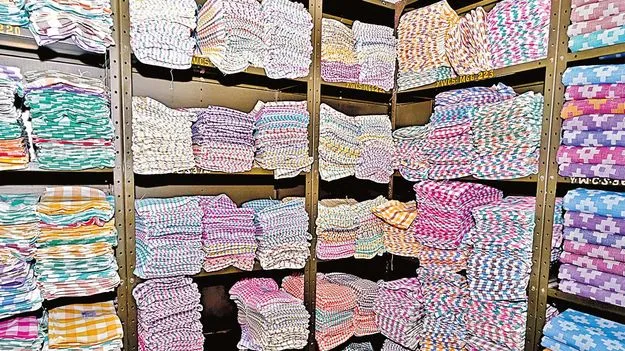 Kurnool Handloom Industry: మగ్గాలపై మ్యాజిక్‌..
