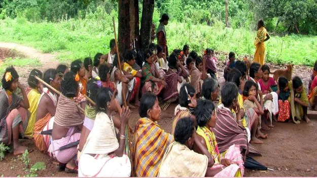 Tribal Rights Telangana: ఆదివాసీల అభివృద్ధికి అన్నీ ఆటంకాలే