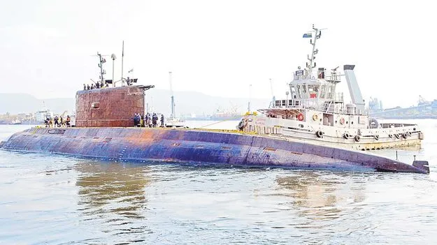 Visakhapatnam: ఈకేఎం క్లాస్‌ సబ్‌మెరైన్‌ పునర్నిర్మాణం