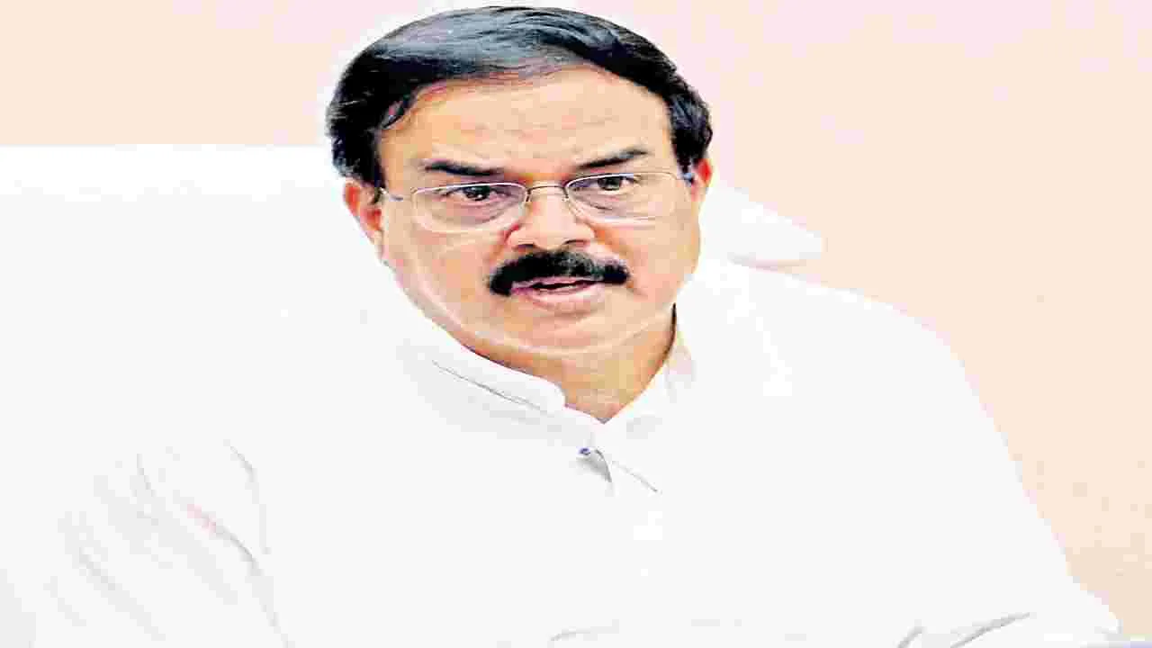 Minister Manohar: రైతులకు నువ్వేం చేశావ్‌