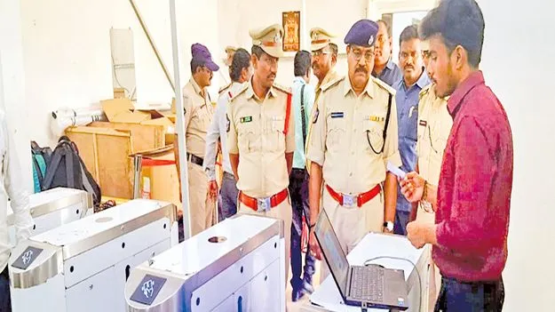 AP Govt: సచివాలయంలోకి స్మార్ట్‌ ఎంట్రీ