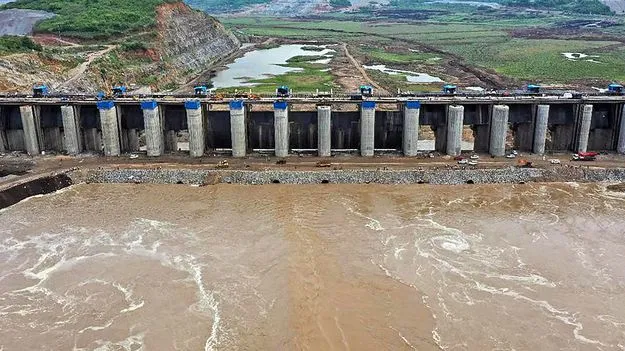 VAPCOS Report: బనకచర్లకు వాడేది వరద జలాలే 