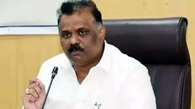 పర్యటనల పేరిట ప్రాణాలు తీస్తున్నారు: అనగాని